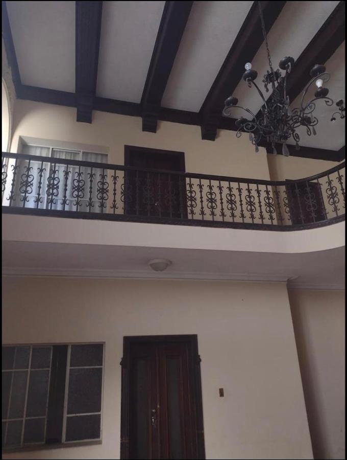 Casa Del Viajero Colonial Guatemala Apartment Екстериор снимка