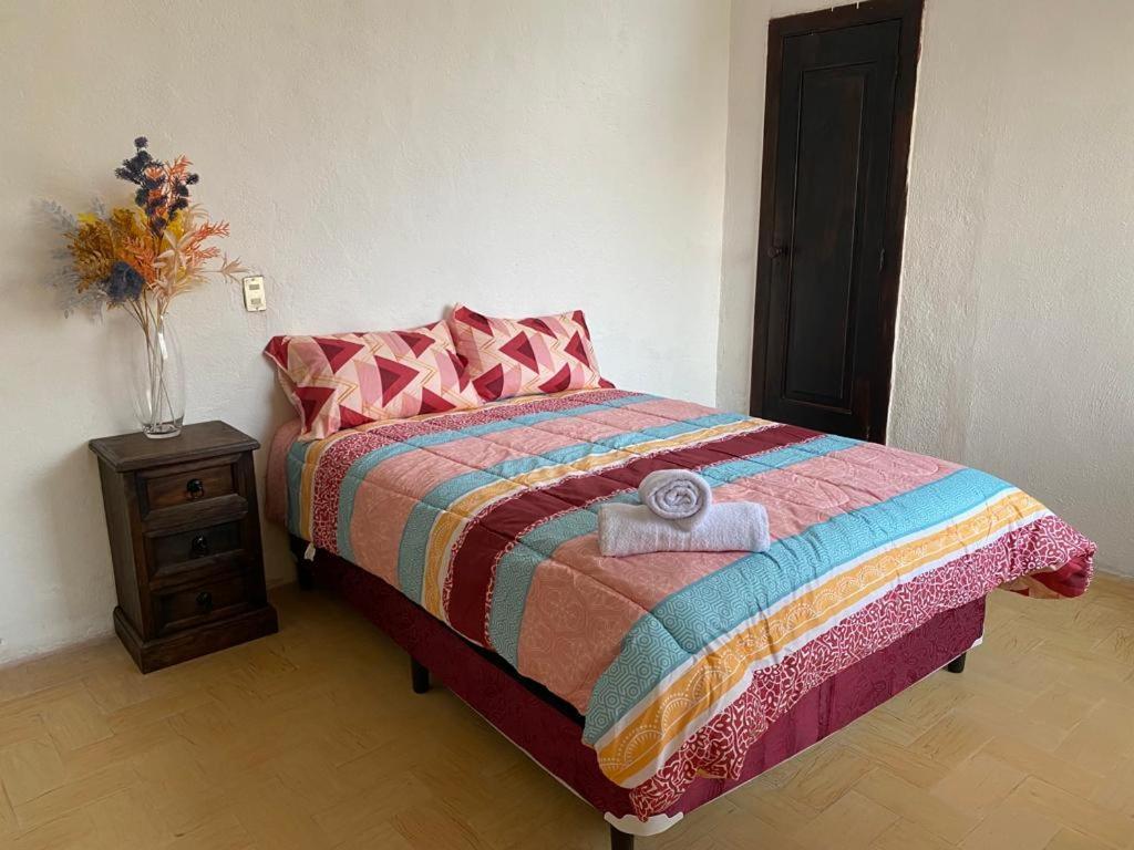 Casa Del Viajero Colonial Guatemala Apartment Екстериор снимка