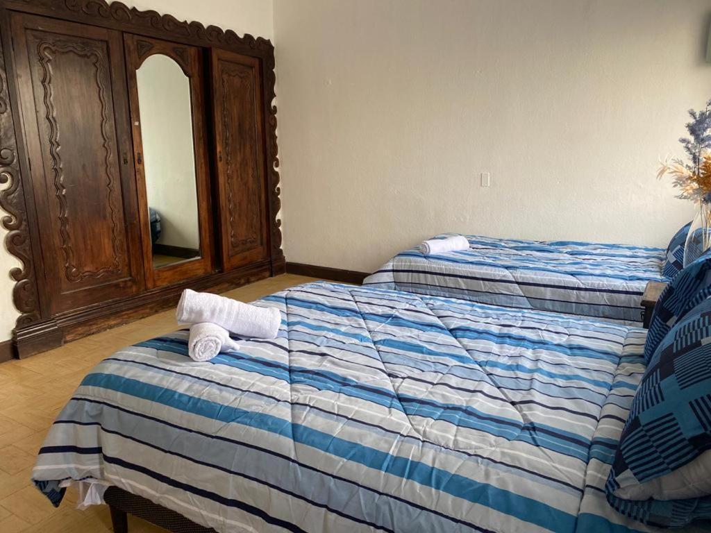 Casa Del Viajero Colonial Guatemala Apartment Екстериор снимка