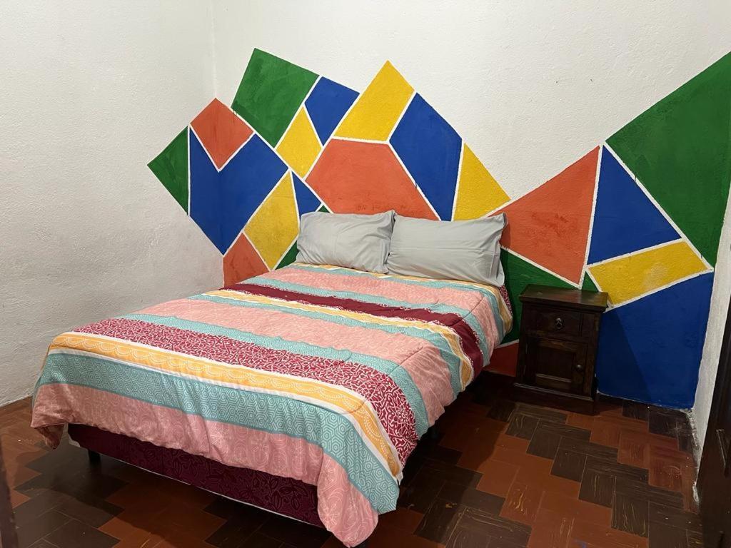 Casa Del Viajero Colonial Guatemala Apartment Екстериор снимка